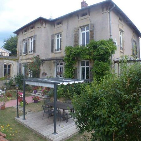 Appartement De Caractere Mirecourt Luaran gambar