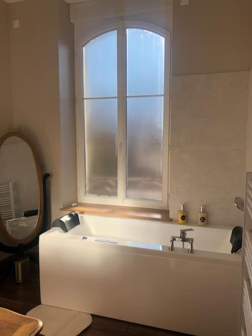 Appartement De Caractere Mirecourt Luaran gambar